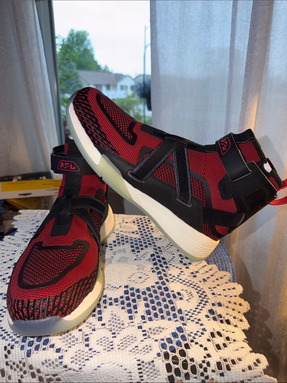 APL Super Future High Top Sneakers Red Black White Men’s 11 Women’s 12.5 NEW”.